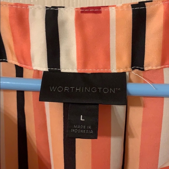 Great for work blouse - Picture 2 of 3